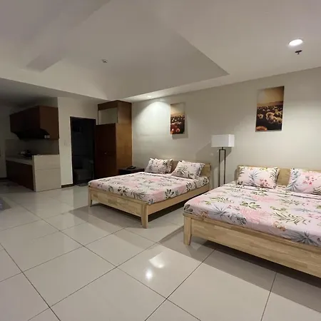 Verjandel Residences Manila Exterior photo