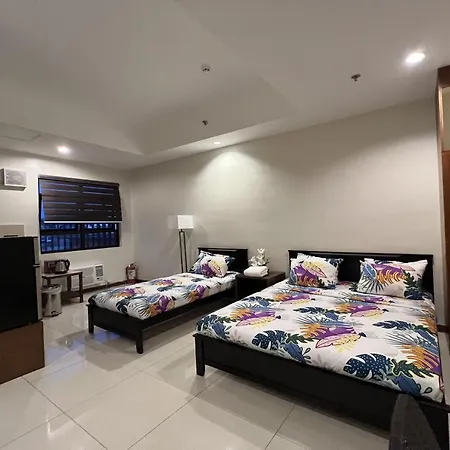 Verjandel Residences Manila Exterior photo