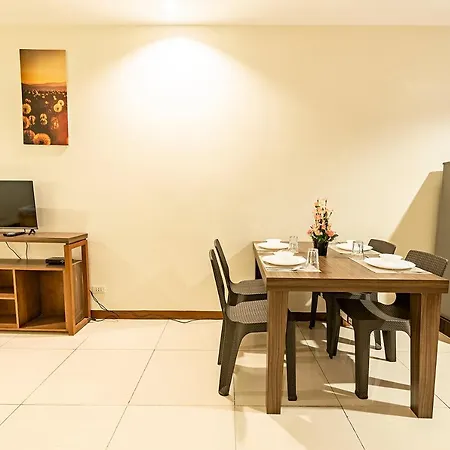 Verjandel Residences Manila Exterior photo