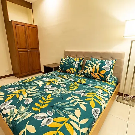 Verjandel Residences Manila Exterior photo