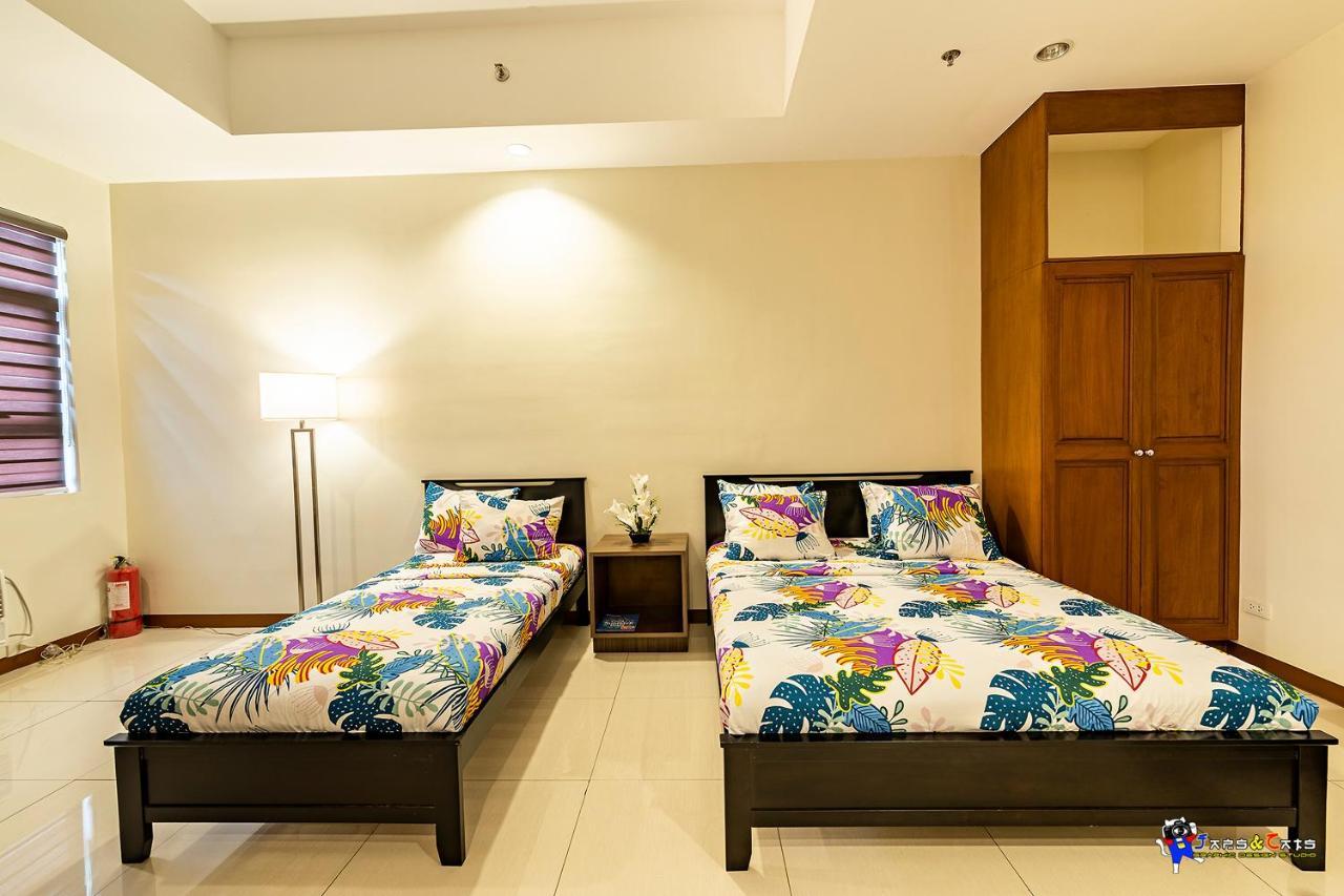 Verjandel Residences * Manila